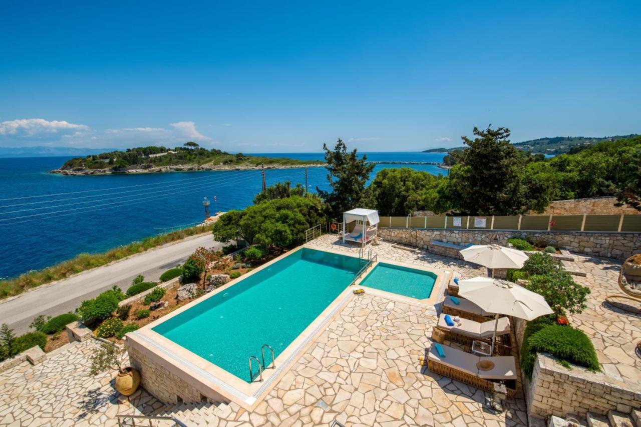 Villa Terra Del Nonno With Sea Views & Pool Gaios Extérieur photo