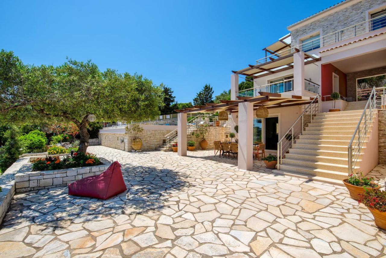 Villa Terra Del Nonno With Sea Views & Pool Gaios Extérieur photo