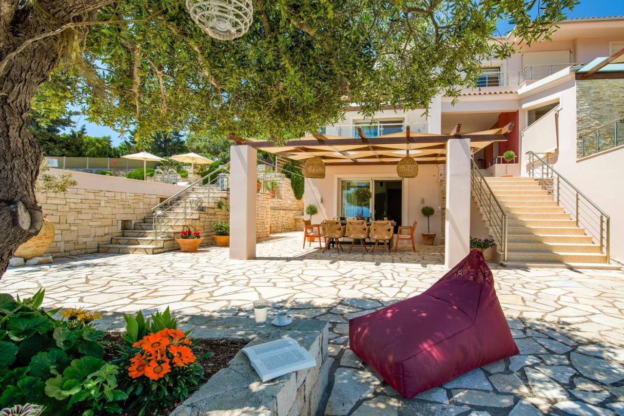 Villa Terra Del Nonno With Sea Views & Pool Gaios Extérieur photo