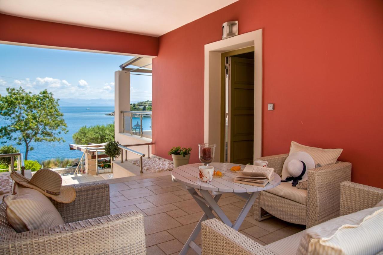 Villa Terra Del Nonno With Sea Views & Pool Gaios Extérieur photo