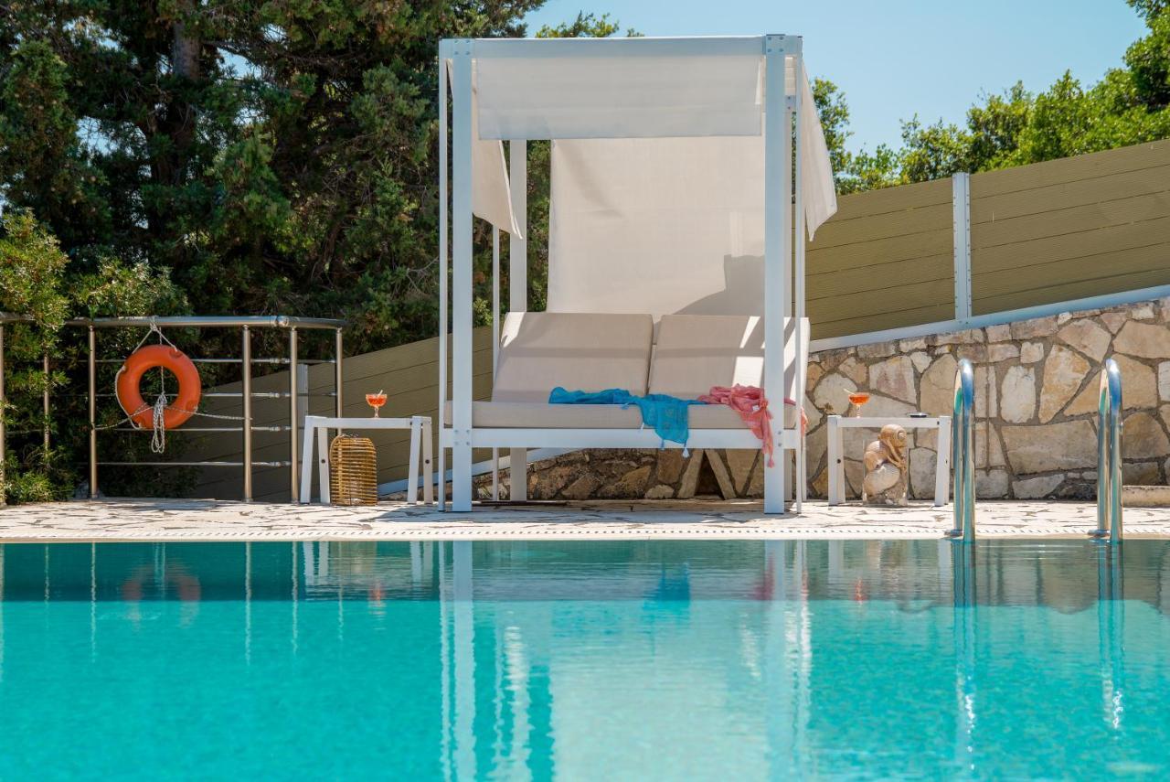 Villa Terra Del Nonno With Sea Views & Pool Gaios Extérieur photo